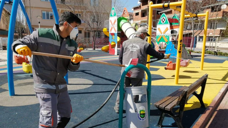 Koronavirüs ile mücadele aralıksız sürüyor