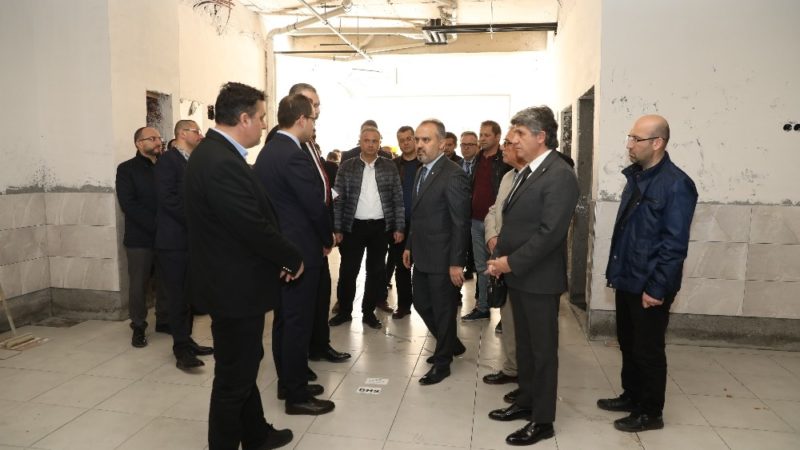 Karacabey’e sosyal hizmet üssü Bursa Büyükşehir Belediyesi tarafından Karacabey’e kazandırılan Barınma ve Aşevi inşaatı
