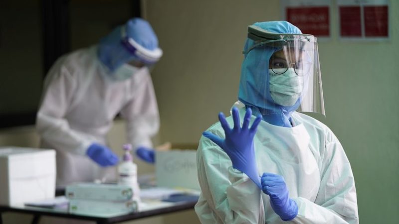 Tüberküloz aşısı koronavirüsten koruyabilir. Avustralya'daki hastanelerde yaklaşık 4.000 sağlık çalışanına