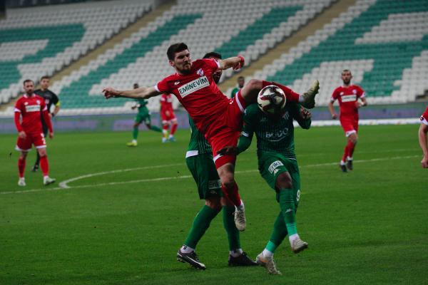 Bursaspor’a büyük şok… Bu kaçıncı fırsat… Bursaspor’a büyük şok… Bu kaçıncı fırsat…