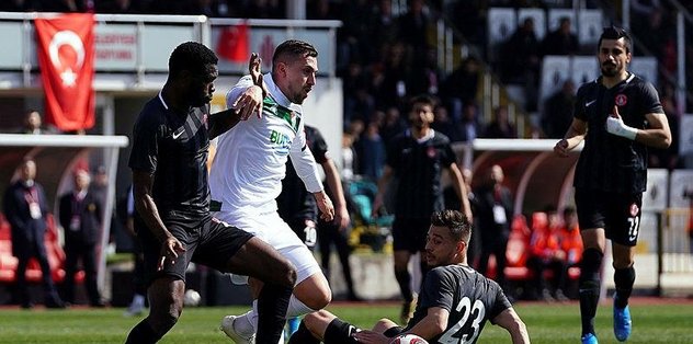 Bursaspor Başkanı Mestan’dan açıklama; Yıprandık ama vazgeçmedik…