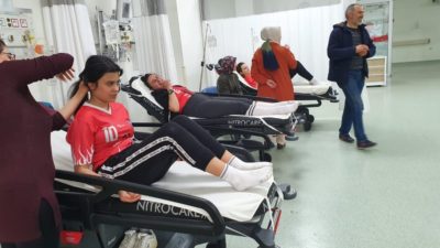 Bursa’da öğrenciler yedikleri çiğ köfteden hastanelik oldu