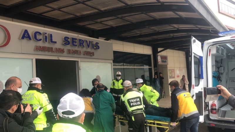 Bursa’da sevgili dehşeti: 2 ölü Bursa’da özel güvenlik görevlisi olan bir kişi önce silahla sevgilisini,