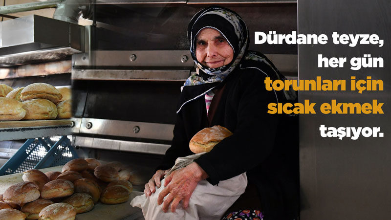 Dürdane Teyze, 83 yaşında. Her gün Osmangazi Belediyesi'nin ihtiyaç sahipleri