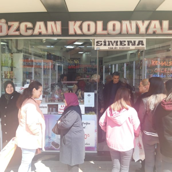 M.K.Paşa’da kuyruk oluştu… Satışlar patladı…