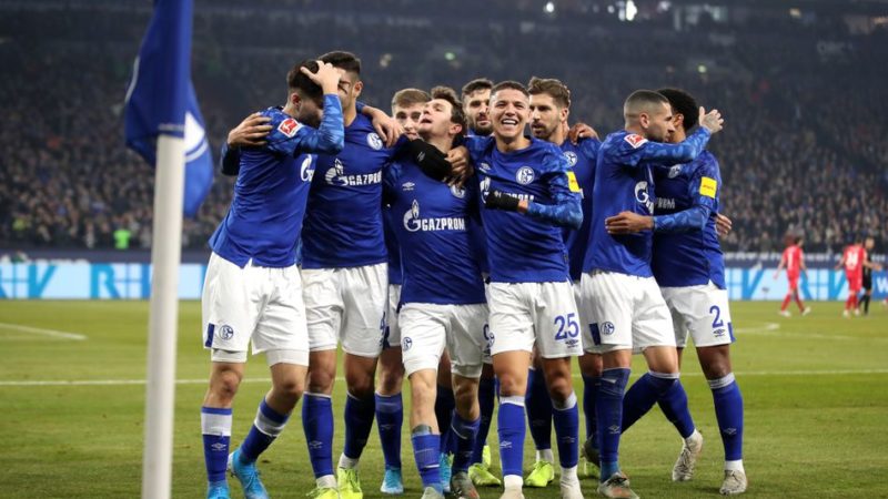 Maaş ve bonuslardan vazgeçtiler… Schalke 04'te futbolcular, teknik ekip ve üst düzey profesyonel yöneticilerin