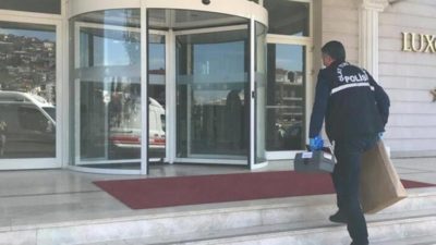 Otel odasında korkunç ölüm