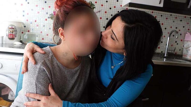 Kaçırıldıktan 13 gün sonra bulunan genç kız ailesine kavuştu Kaçırıldıktan 13 gün sonra bulunan genç kız ailesine kavuştu