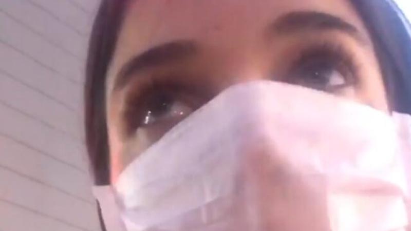 Vatanım Sensin’le tanınan güzel oyuncu kötü haberi ağlayarak verdi!