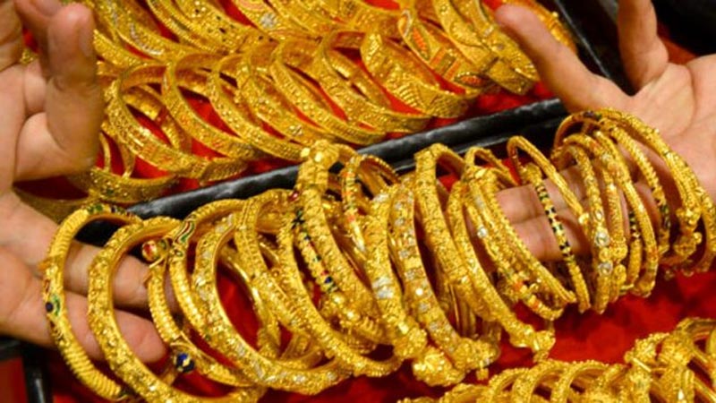 Altına koronavirüs darbesi! Kuyumcular sinek avlıyor