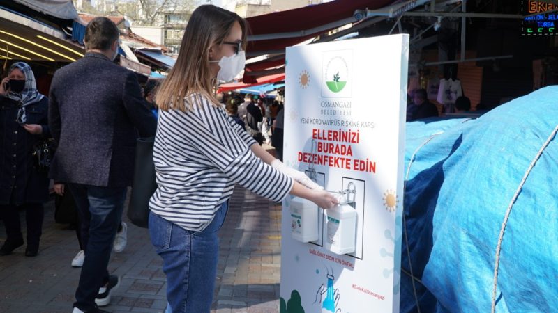 48 saatlik yasak biter bitmez Bursalılar cadde ve sokaklara akın