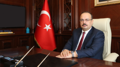 Vali Canbolat’tan korkutan açıklama! Bursa’da vaka sayıları bir günde yüzde 50 arttı