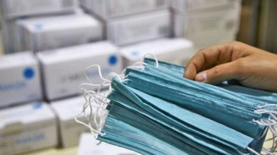 Corona virüsün ardından eczanelerde ücretsiz maske dağıtımı başladı