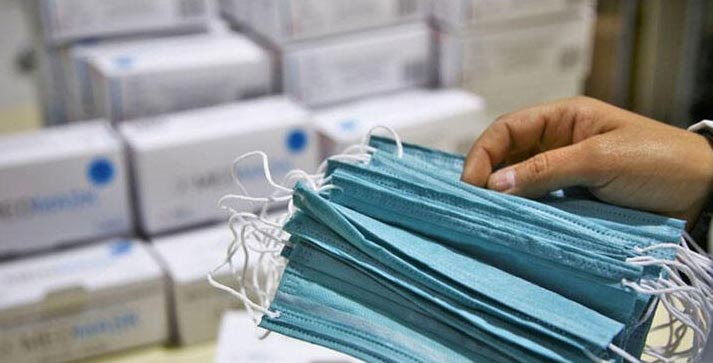 Corona virüsün ardından eczanelerde ücretsiz maske dağıtımı başladı