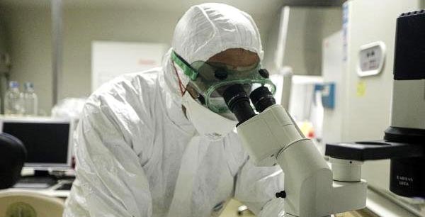 Virüsü izole eden profesör: Bizdeki virüsün bulaştırıcılık özelliği fazla