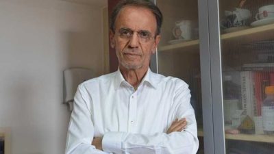 Ayak parmaklarındaki renk değişimine dikkat!