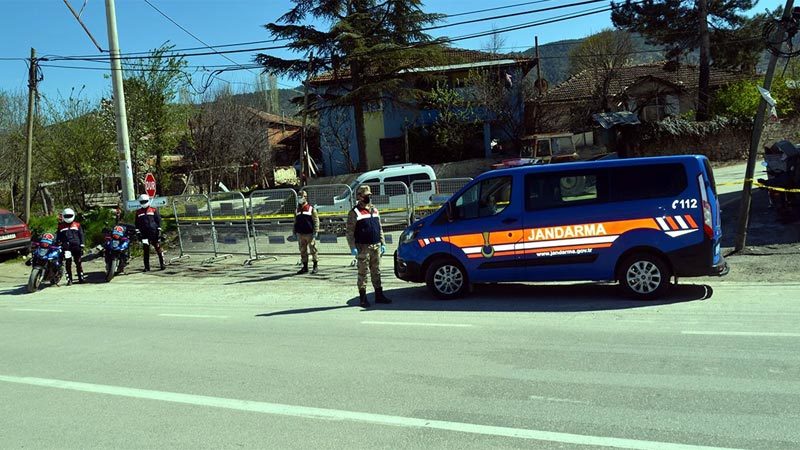 Amasya'da bir köy, yeni tip corona virüs (Covid-19) tedbirleri kapsamında