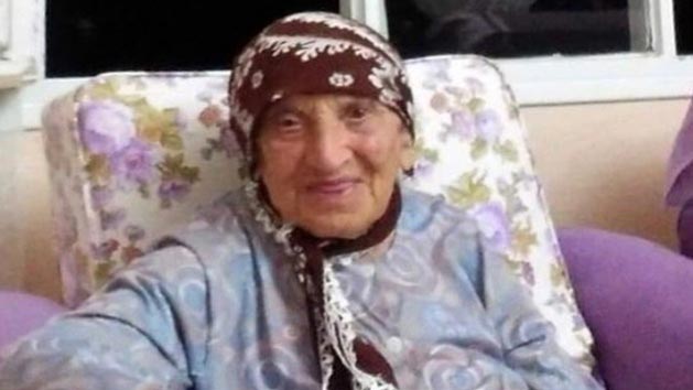 100 yaşındaki kadın lokum yerken hayatını kaybetti