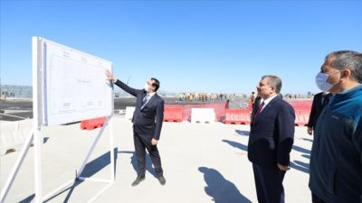 Bakan Koca, Sancaktepe’de hizmete açılacak hastanenin inşaat alanını inceledi