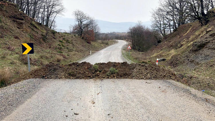 Bursa’ya bağlanan yolları böyle kapattılar
