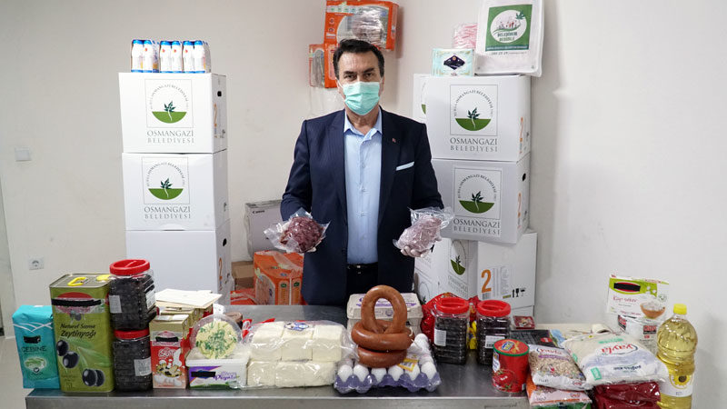 Osmangazi Belediyesi, Ramazan Ayı’nda çok çeşitli temel gıda ürünlerinin yer
