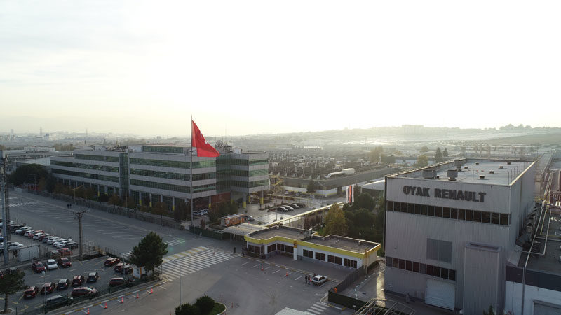 Oyak Renault, sağlık çalışanlarının koronavirüs (Kovid-19) salgınına karşı verdikleri özverili