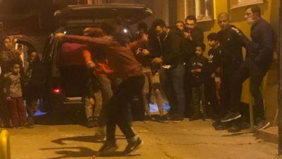 Skandal görüntü! Yol ortasında bunu yaptılar