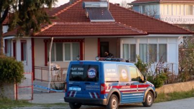 Belediye başkanı ve eşine silahlı saldırı