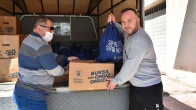 Büyükşehir’den 1500 aileye gıda yardımı