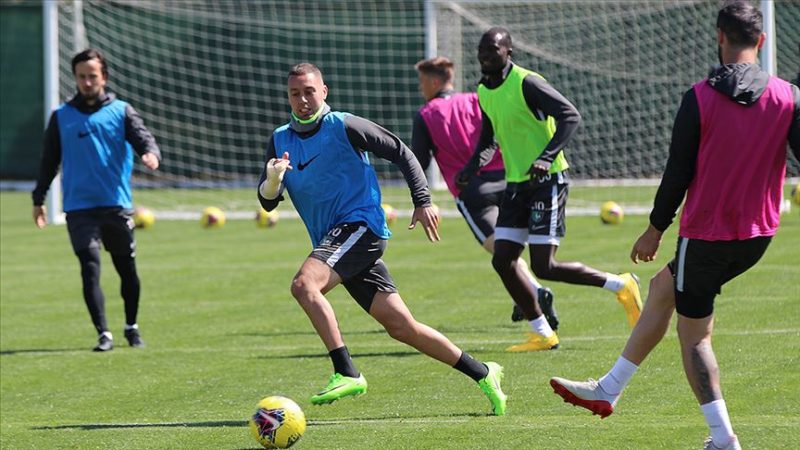 Süper Lig ekiplerinden Yukatel Denizlispor, 27 Nisan Pazartesi günü Haluk