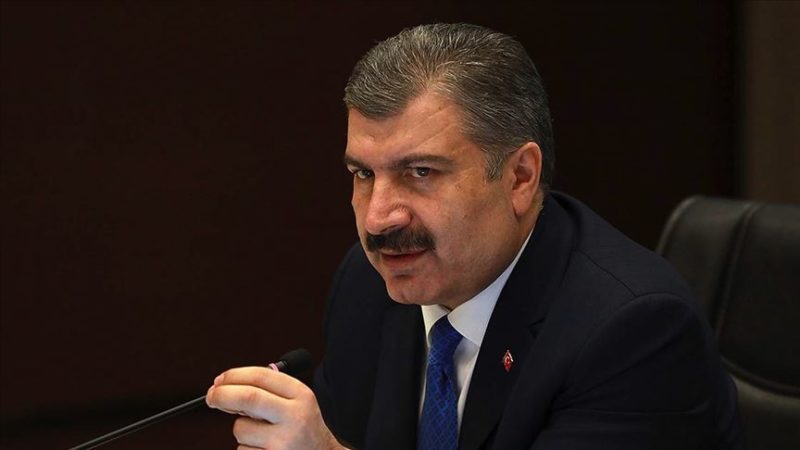 Sağlık Bakanı Fahrettin Koca, yeni tip koronavirüs (Kovid-19) ile mücadele