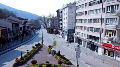 İki günlük yasak başladı… Yaşlılar ne zaman sokağa çıkacak?