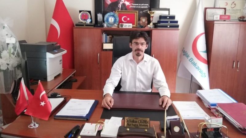 Bursa’da ilçe sağlık müdürünün virüs testi pozitif çıktı Karacabey İlçe Sağlık Müdürü Dr. Volkan Çiğdem’in koronavirüs testi pozitif