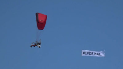 Gökyüzünden evde kal çağrısı yapıldı