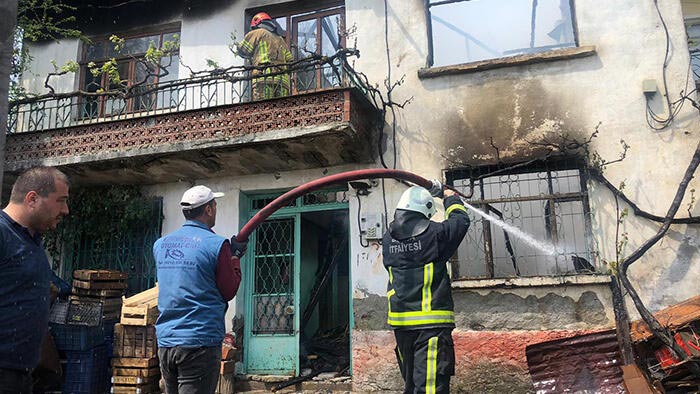 Bursa’da korkutan yangın