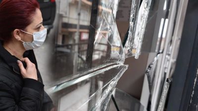 Sağlık merkezinde dehşet!