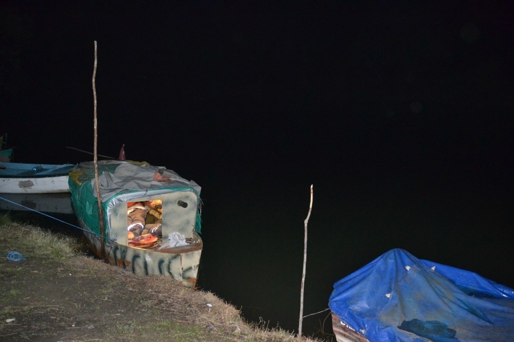 Bursa’da kayıkta ölü bulundu Bursa’da kayıkta ölü bulundu