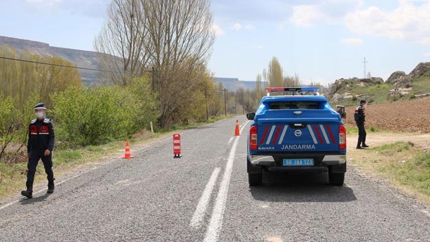 Toplu cenaze namazı sonrası 45 kişinin corona virüs testi pozitif çıktı