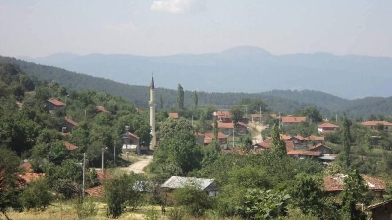 Bursa’nın Mustafakemalpaşa ilçesine bağlı kırsal Çivilicam Mahalle Muhtarı Özcan Aydemir,