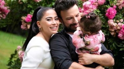 Megastar Tarkan ailesiyle birlikte karantinada