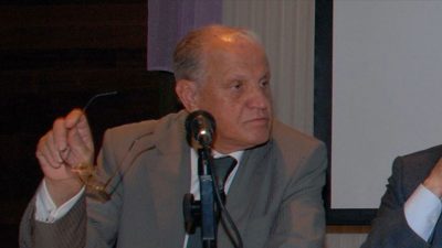 Prof. Dr. Ülkü Azrak koronavirüse yenik düştü