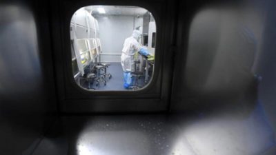 Korkunç iddia! Koronavirüsü laboratuvarda üretip Çin’e sattı