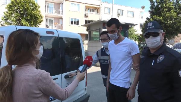 Bursa’da aracına çıplak kadın afişi astı, gözaltına alındı