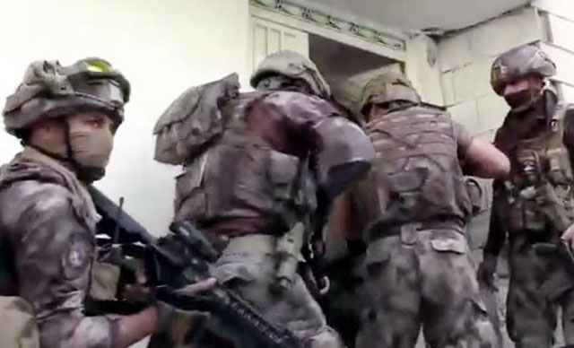 260 polisle dev operasyon: Çok sayıda gözaltı var