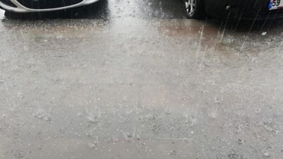 İstanbul’da dolu sürprizi