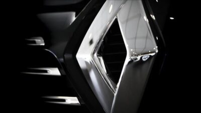 Renault resmen duyurdu! 3 yıl içinde…
