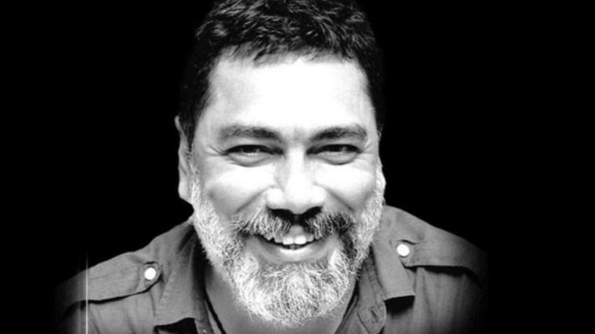 Ünlü müzisyen hayatını kaybetti!