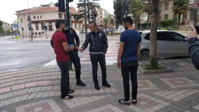 Yer: Bursa… Dışarı çıkan kardeşlere para cezası