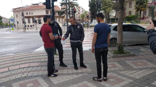 Yer: Bursa… Dışarı çıkan kardeşlere para cezası