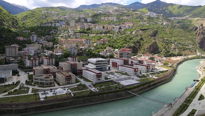 Koronavirüs vakaları azalan 2 kent için önemli uyarı